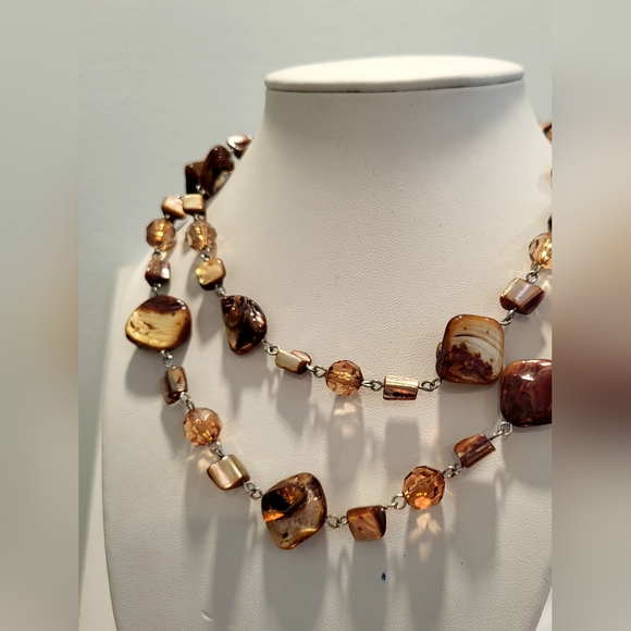 Multi-strand beaded necklace - Picture 4 of 6